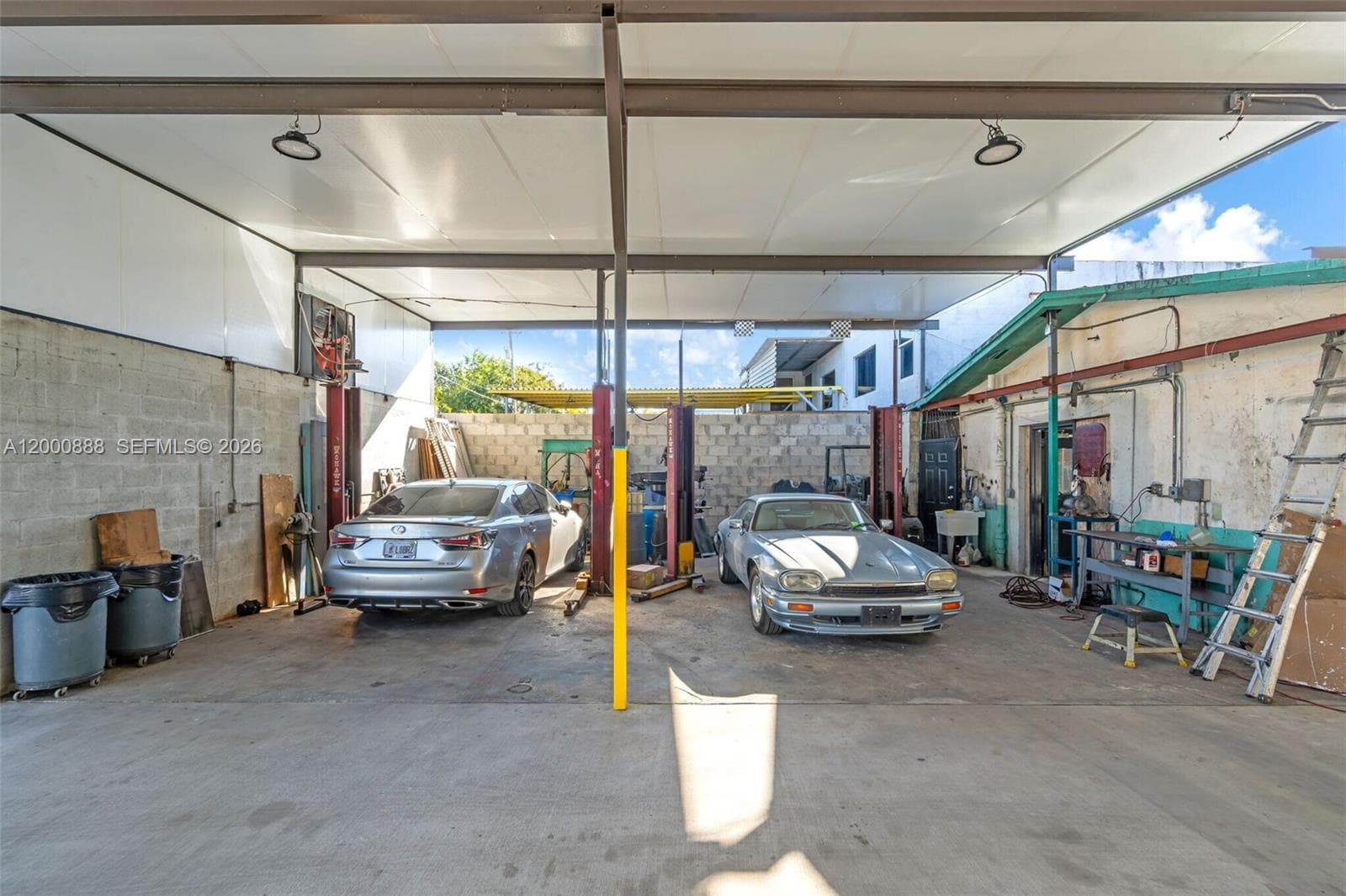 3219 SW 8th St, Miami FL 33135 — 7