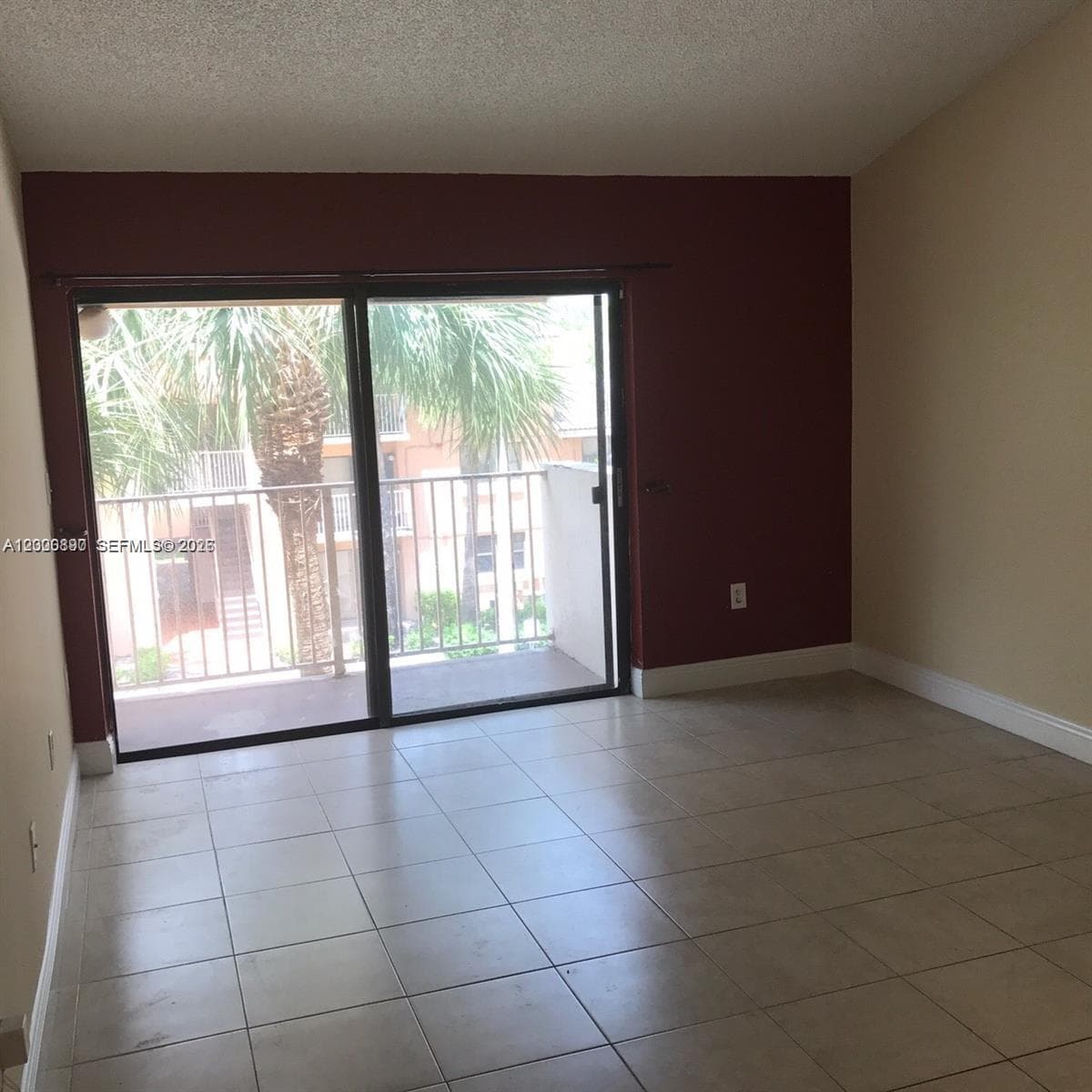 7200 NW 179th St # 302, Hialeah FL 33015 — 2