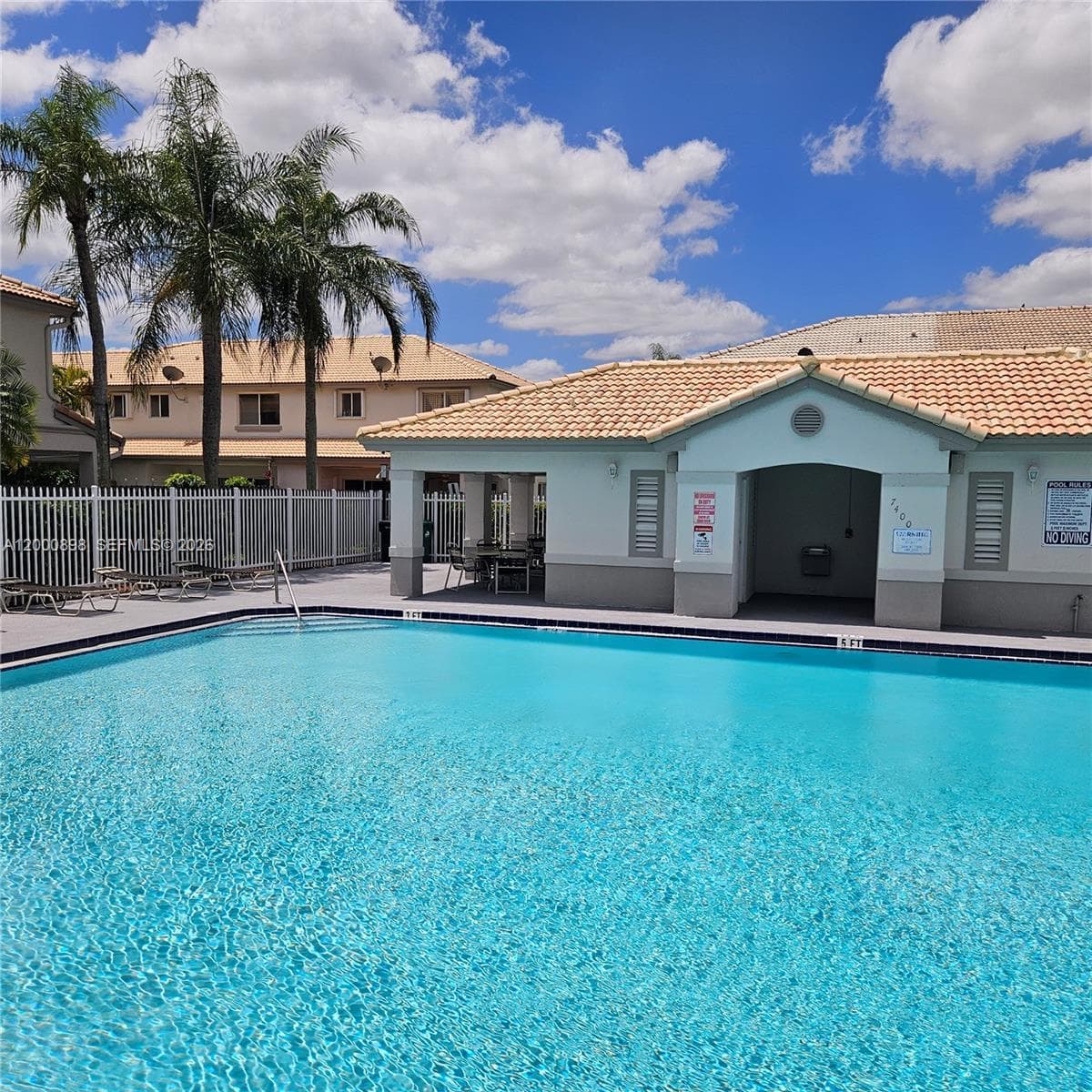 7378 SW 162nd Pl, Miami FL 33193 — 37