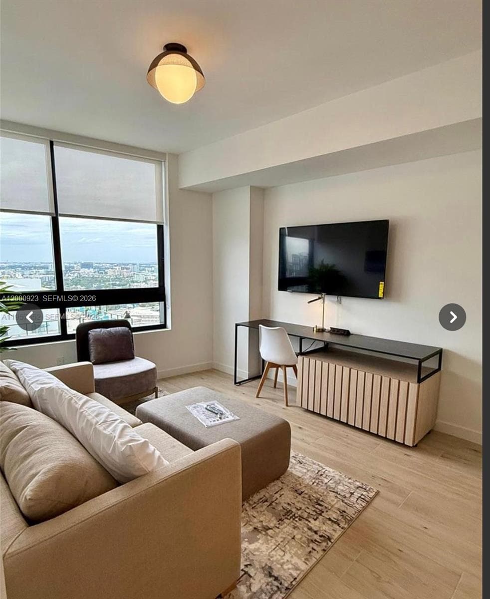 225 N Miami Ave # 212, Miami FL 33128 — 6