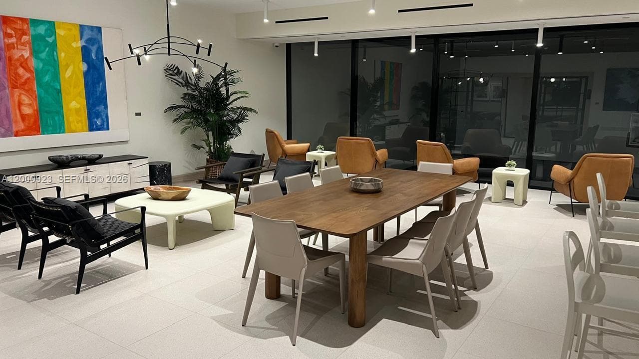 225 N Miami Ave # 212, Miami FL 33128 — 17