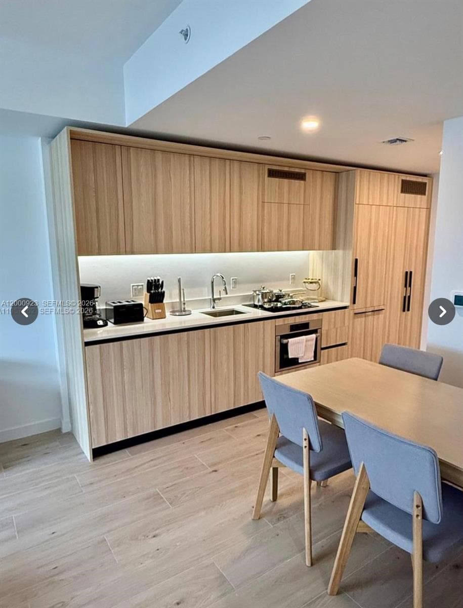 225 N Miami Ave # 212, Miami FL 33128 — 7