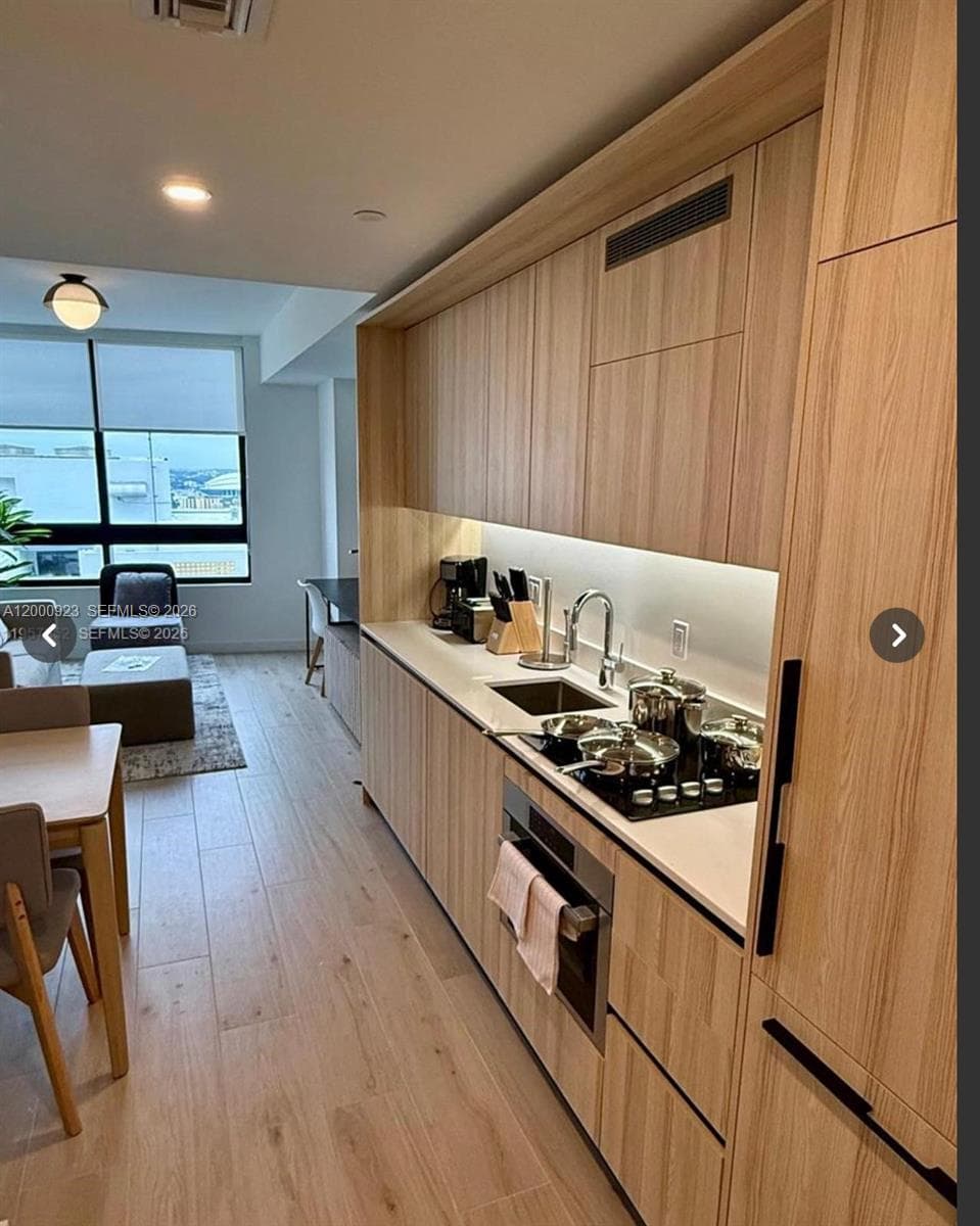225 N Miami Ave # 212, Miami FL 33128 — 3