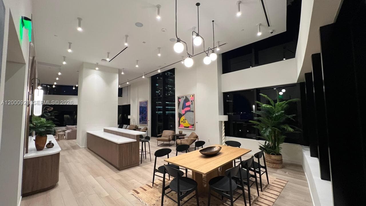 225 N Miami Ave # 212, Miami FL 33128 — 20