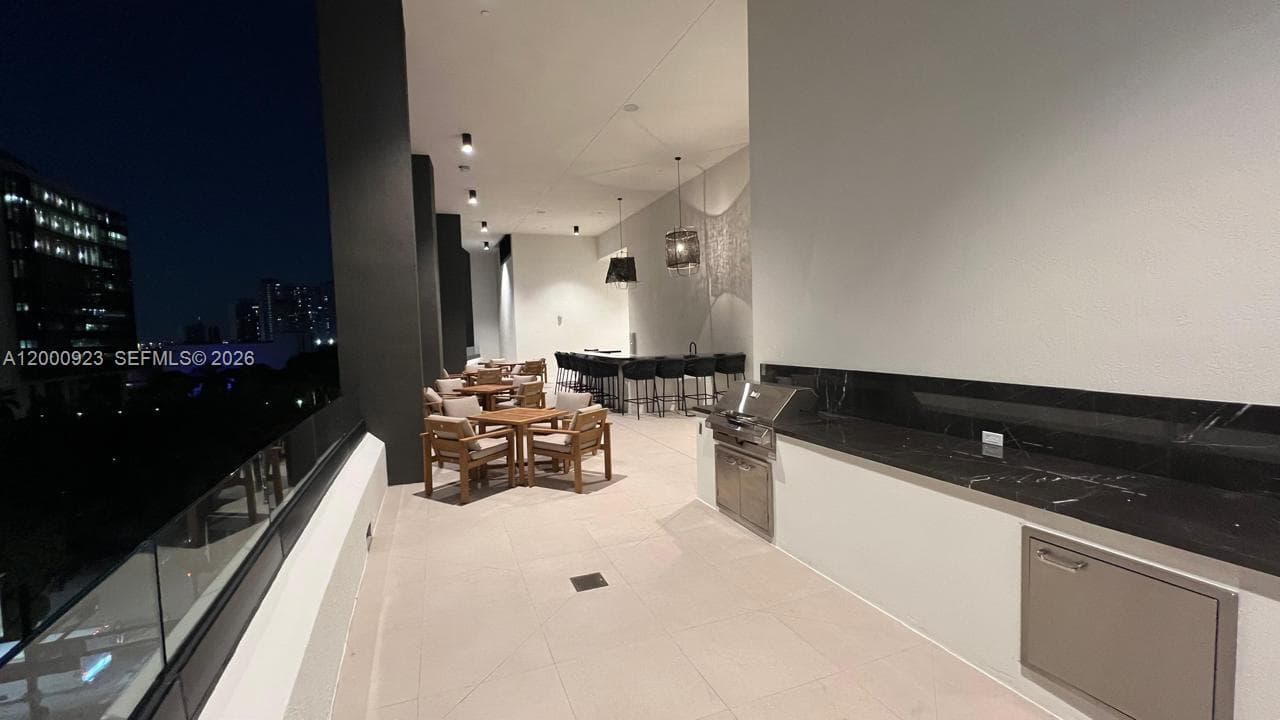225 N Miami Ave # 212, Miami FL 33128 — 14