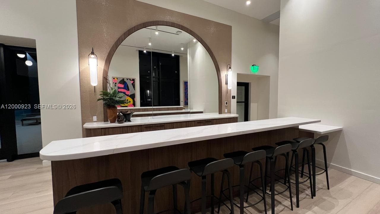 225 N Miami Ave # 212, Miami FL 33128 — 21