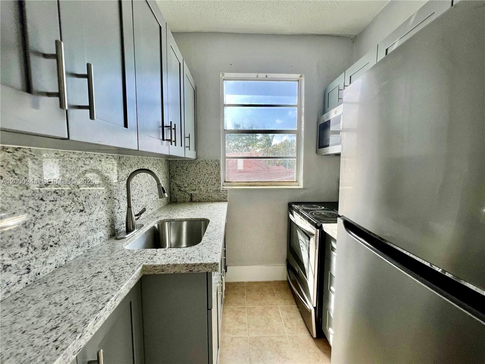 301 SW 10th Ave # 1, Miami FL 33130 — 5