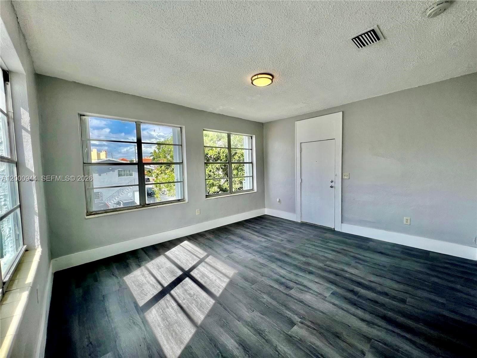 301 SW 10th Ave # 1, Miami FL 33130 — 4