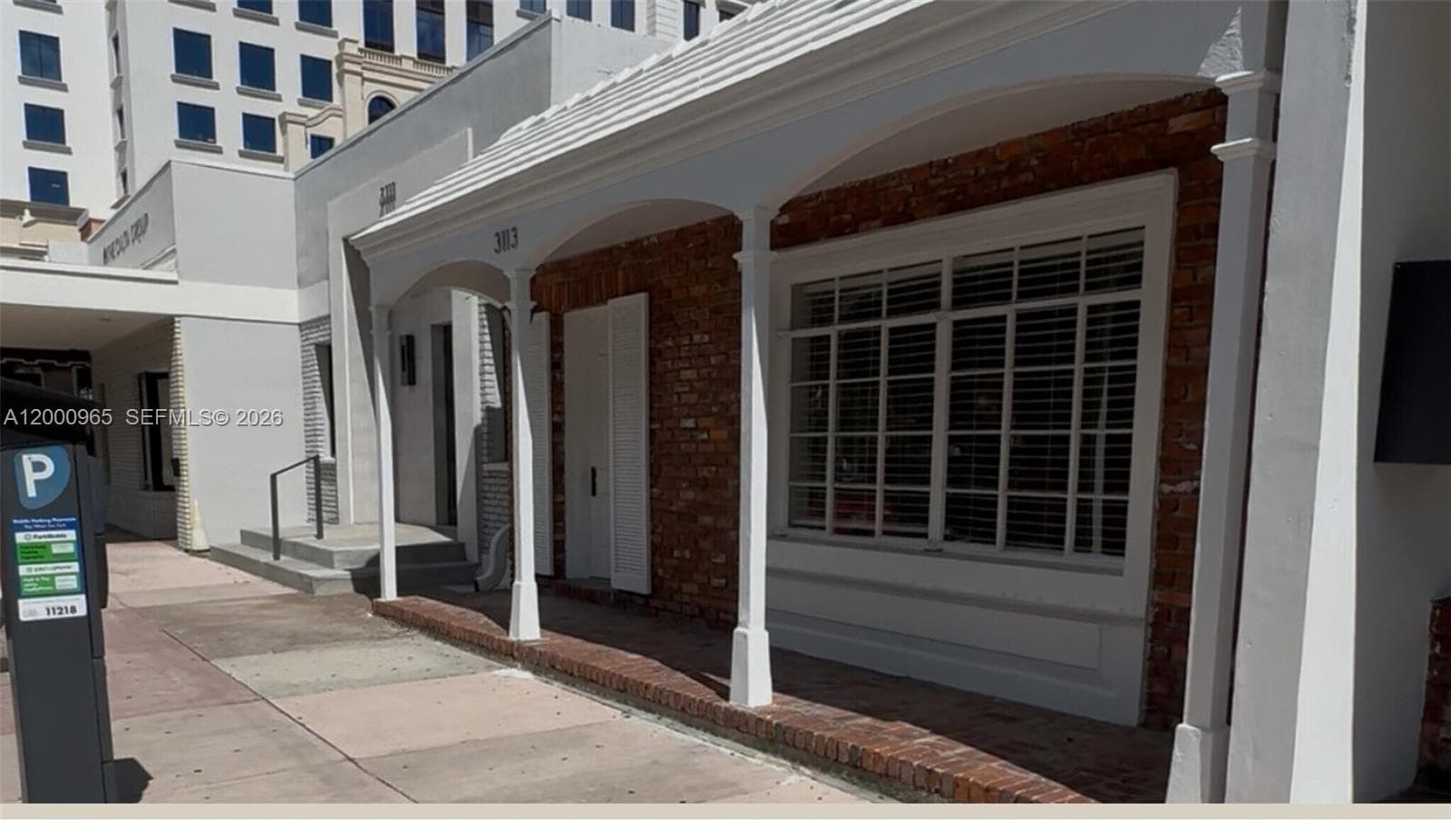 3113 Ponce De Leon Blvd, Coral Gables FL 33134 — 1