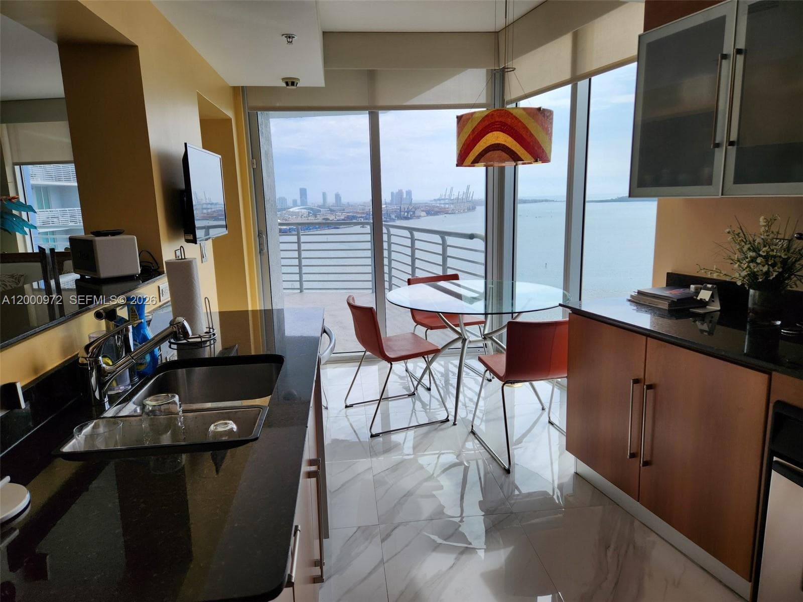 325 Biscayne Blvd # 2523, Miami FL 33131 — 6