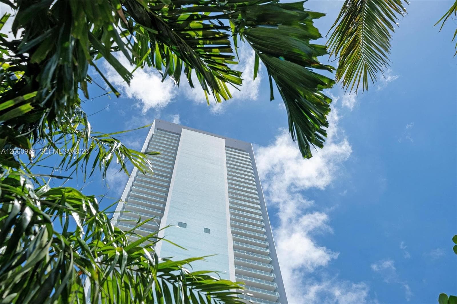 700 NE 26th Ter # 3901, Miami FL 33137 — 60