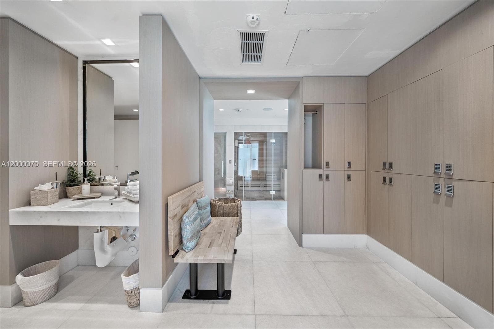 700 NE 26th Ter # 3901, Miami FL 33137 — 70