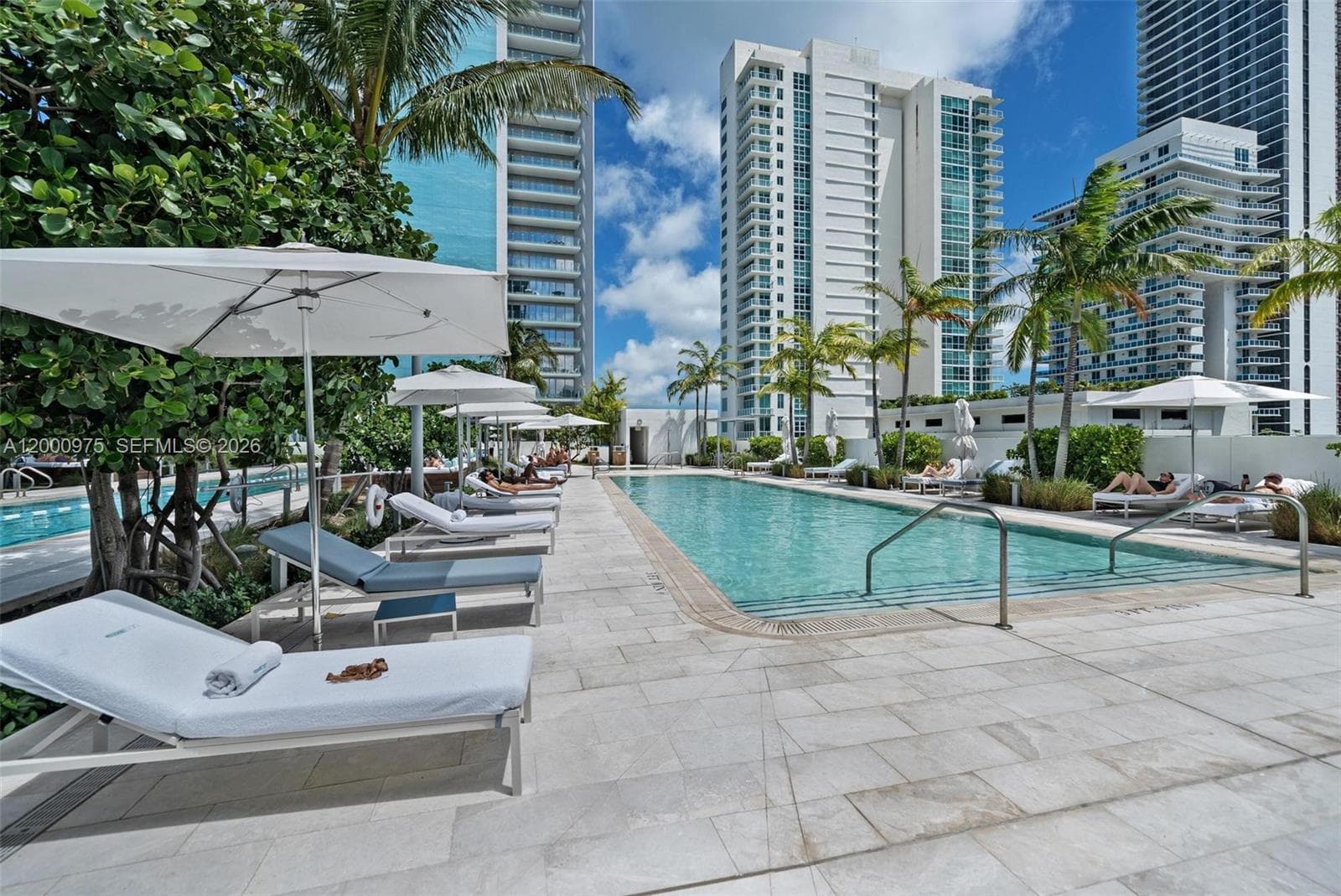 700 NE 26th Ter # 3901, Miami FL 33137 — 54