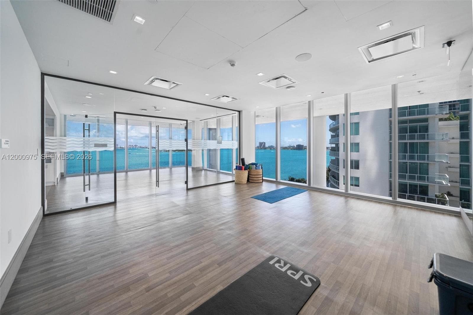 700 NE 26th Ter # 3901, Miami FL 33137 — 69
