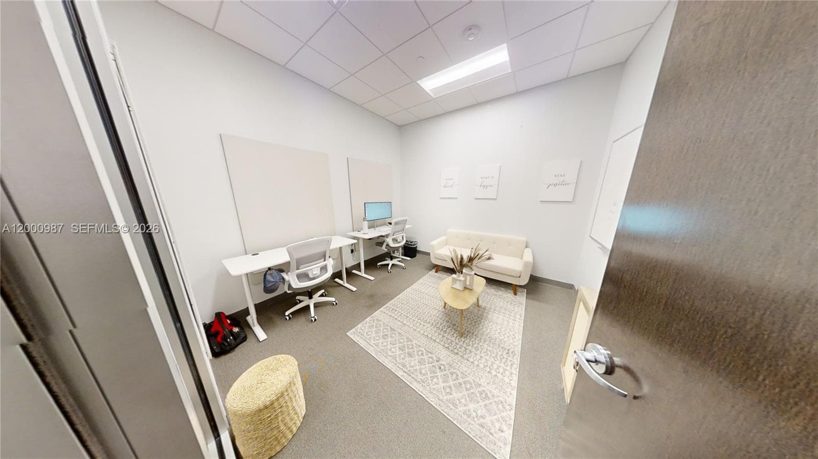 1501 Biscayne Blvd # D, FL 33132 — 3