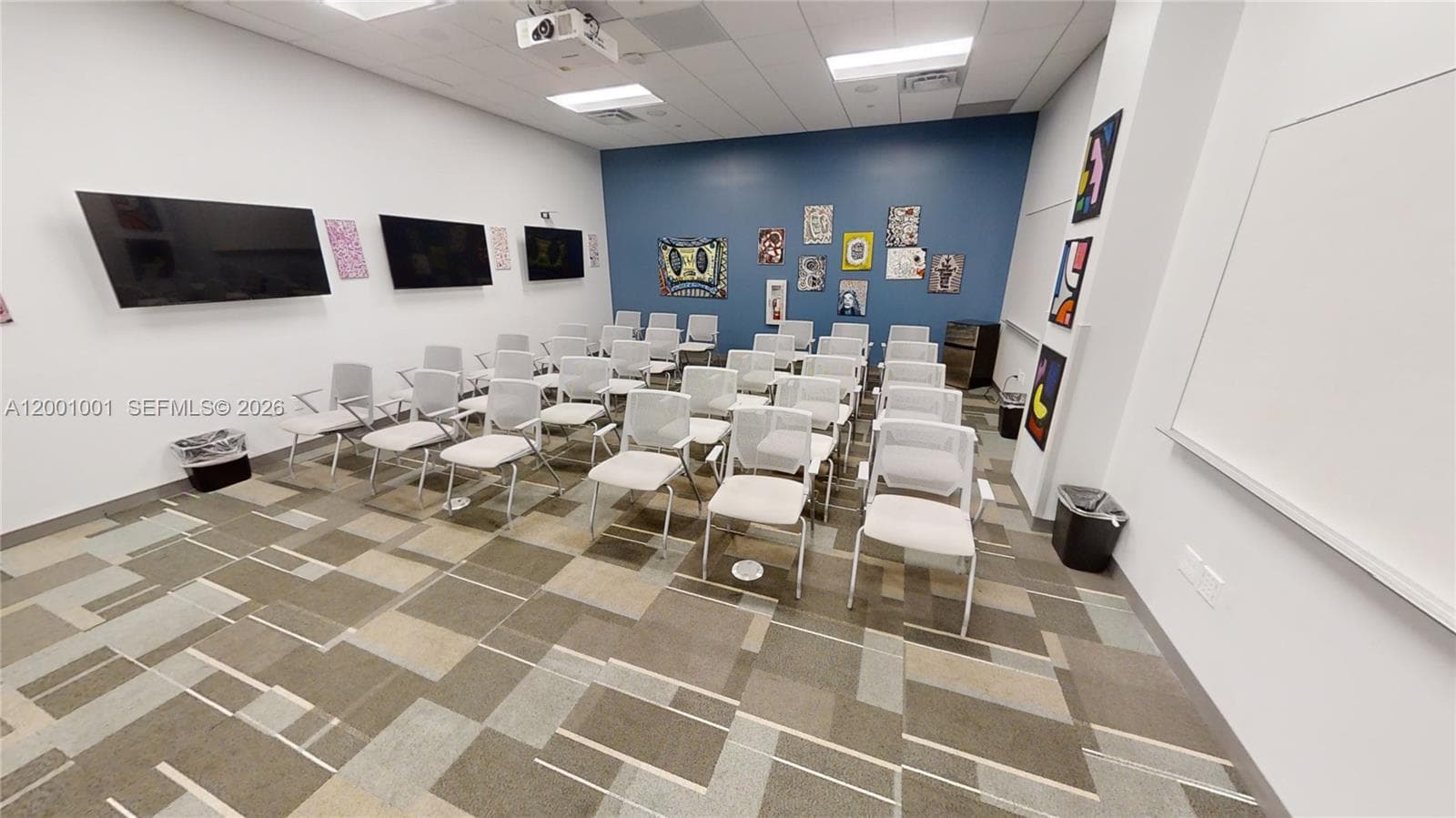 1501 Biscayne Blvd, FL 33132 — 1