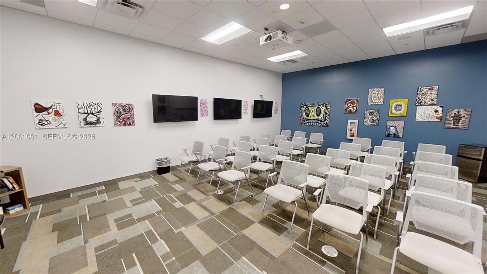 1501 Biscayne Blvd, FL 33132 — 5