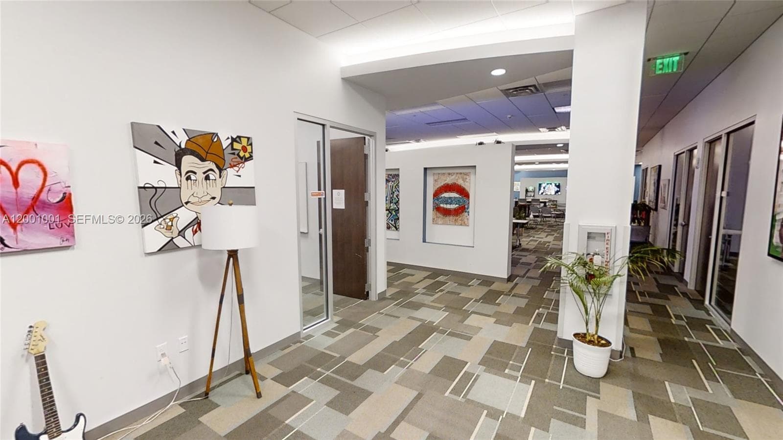 1501 Biscayne Blvd, FL 33132 — 9
