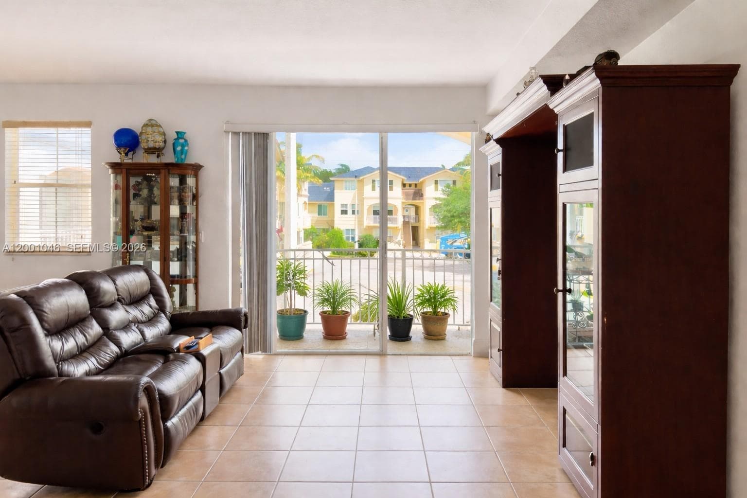 8906 W Flagler St # 203, Miami FL 33174 — 4