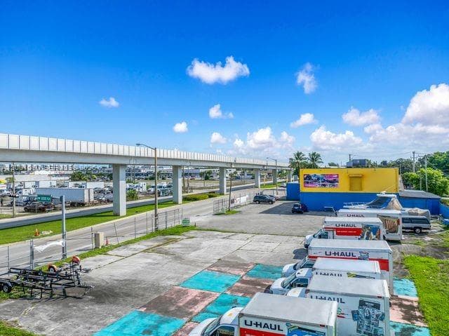 3030 NW 79th St, Miami FL 33147 — 4