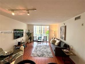 2775 NE 187th St # 319, Aventura FL 33180 — 6