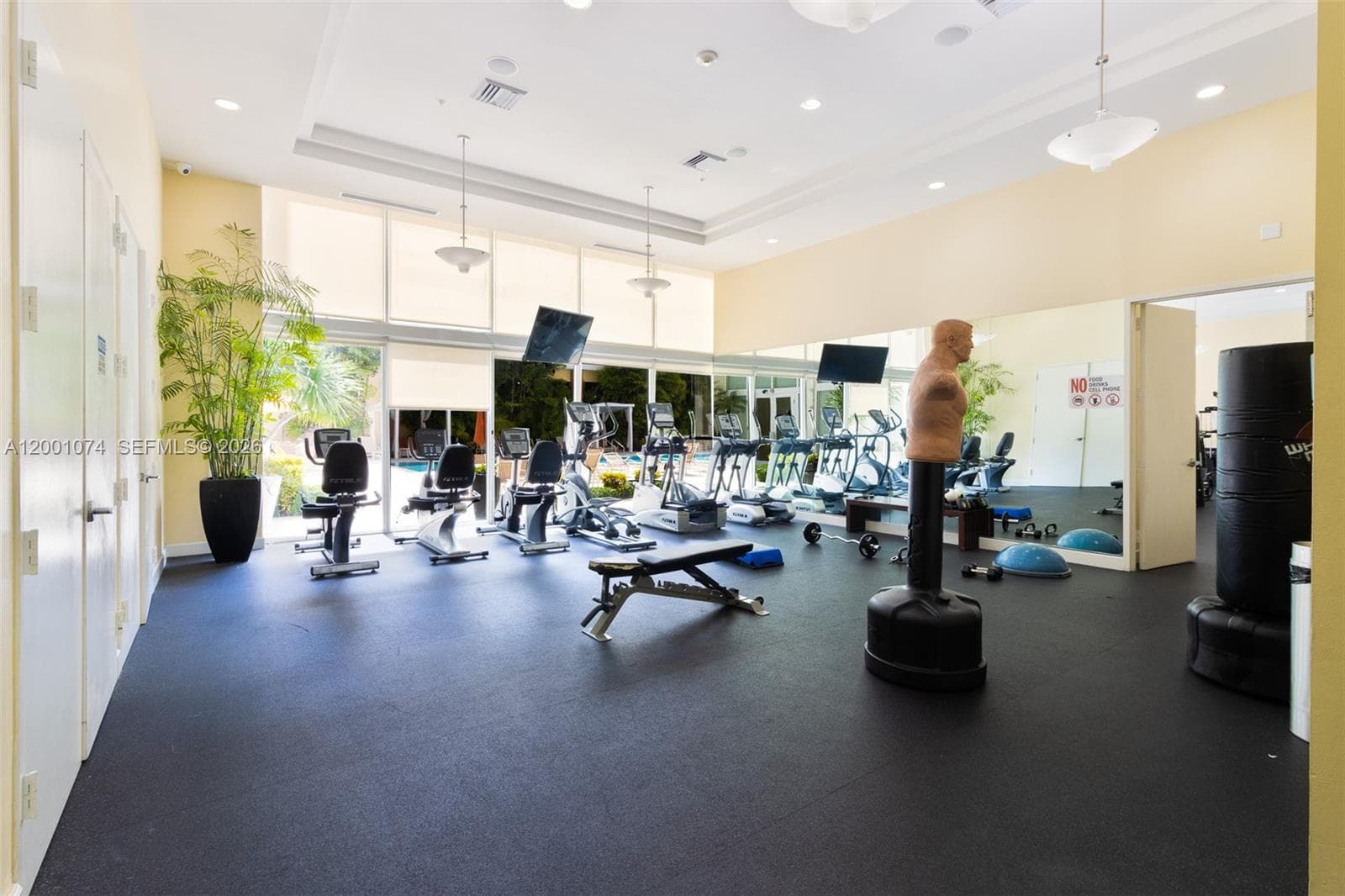 2775 NE 187th St # 319, Aventura FL 33180 — 16