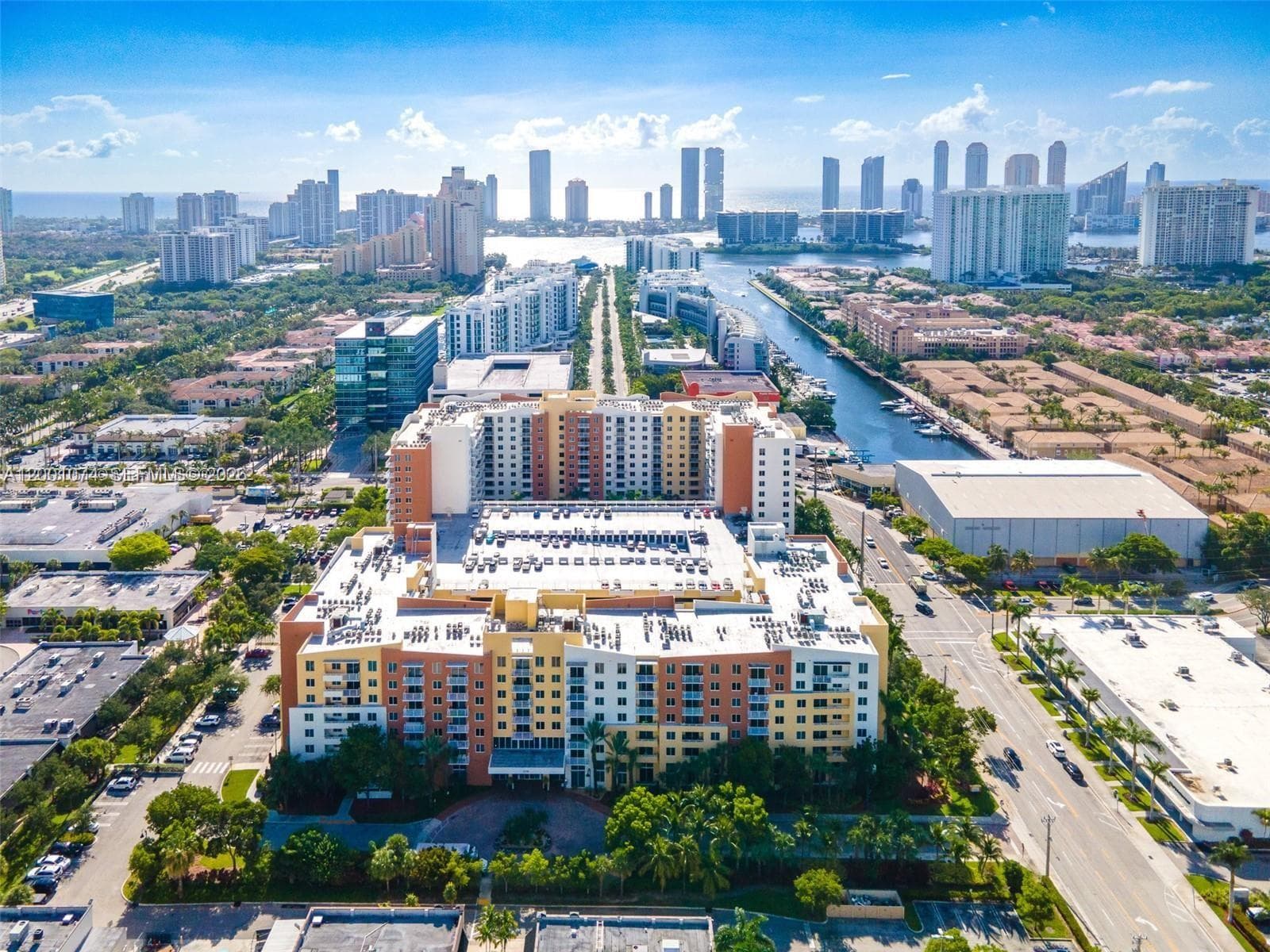 2775 NE 187th St # 319, Aventura FL 33180 — 28