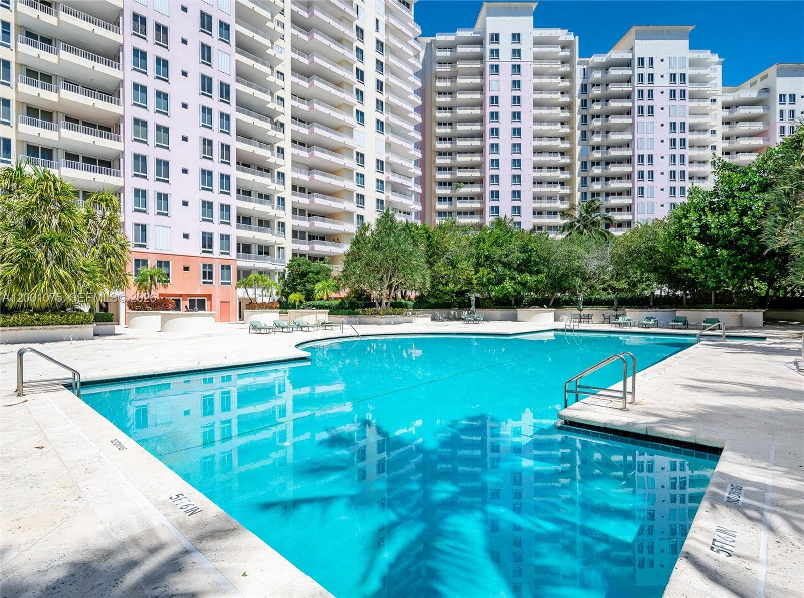 789 Crandon Blvd # 502, Key Biscayne FL 33149 — 24
