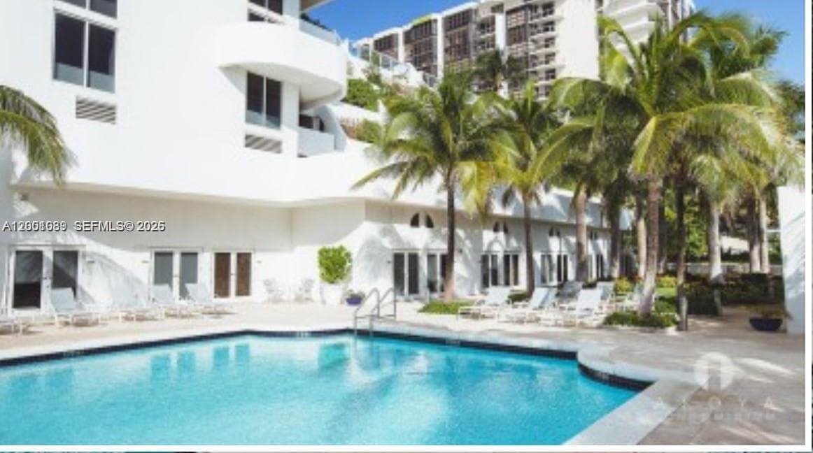 6365 Collins Ave # 2710, Miami Beach FL 33141 — 22