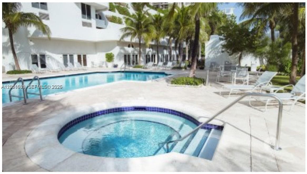 6365 Collins Ave # 2710, Miami Beach FL 33141 — 21