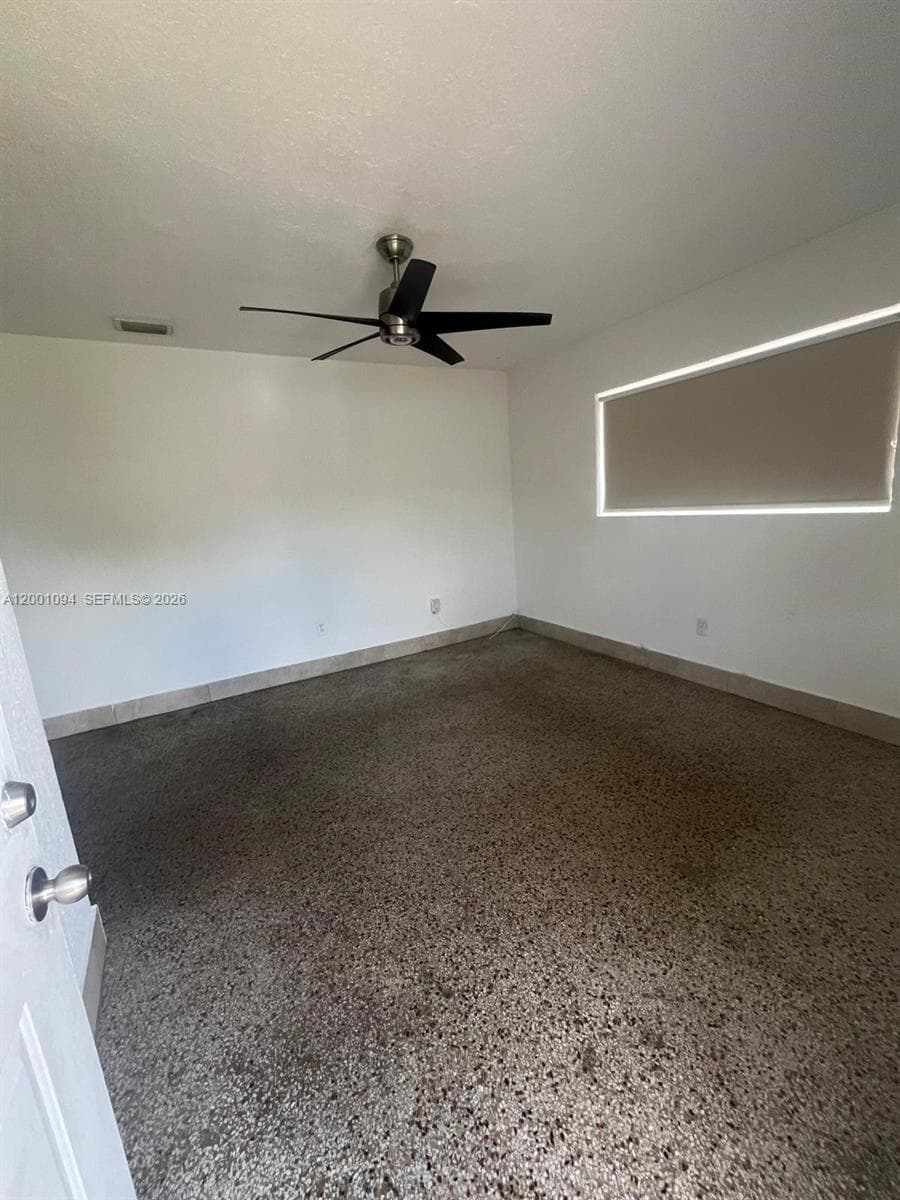3180 NW 19th Ave, Miami FL 33142 — 5