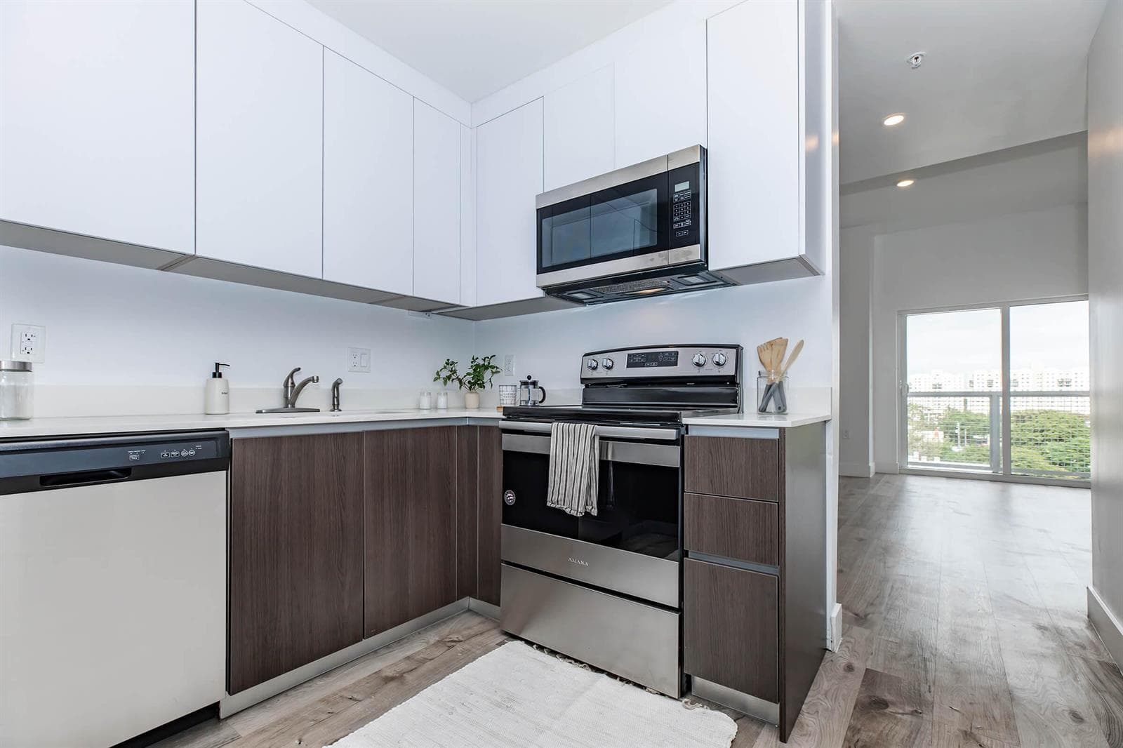 39 NW 7th Avenue # 406, Miami FL 33128 — 2