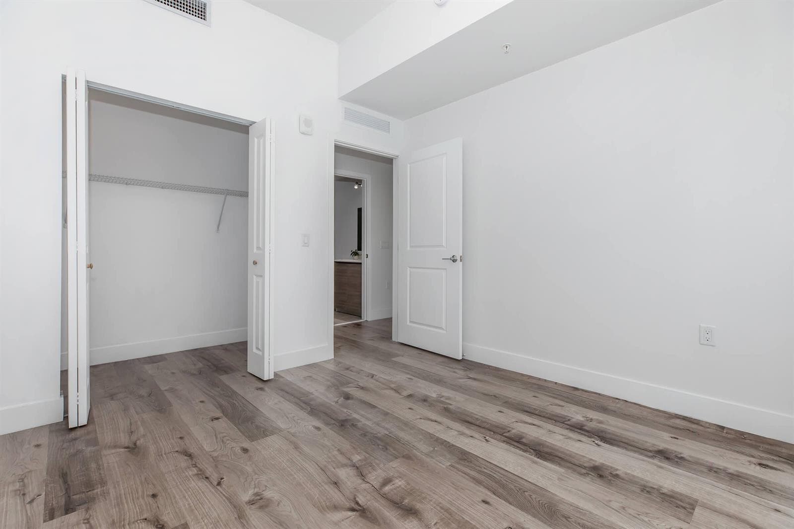 39 NW 7th Avenue # 406, Miami FL 33128 — 5