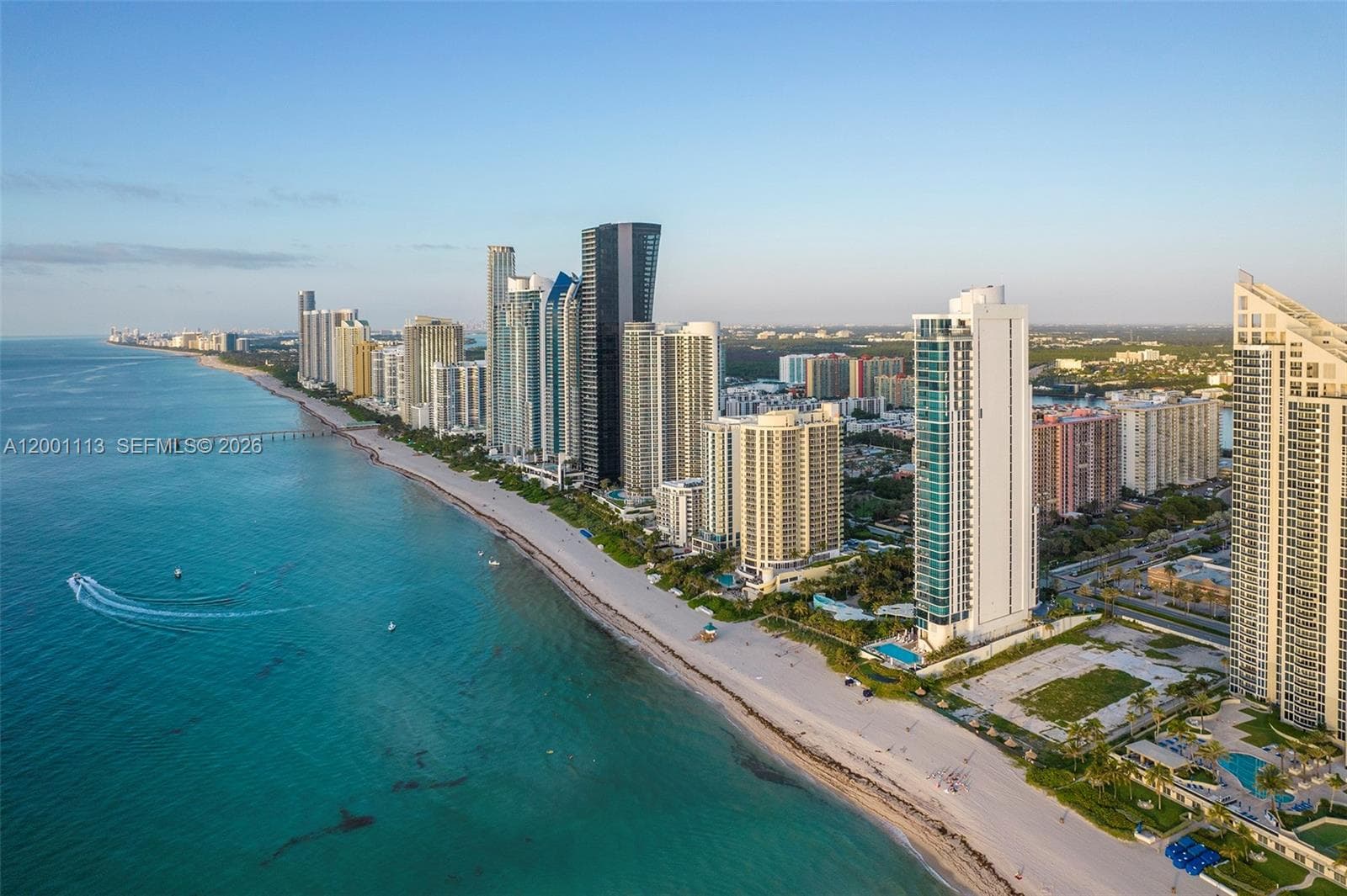 17475 Collins Ave, Sunny Isles Beach FL 33160 — 67