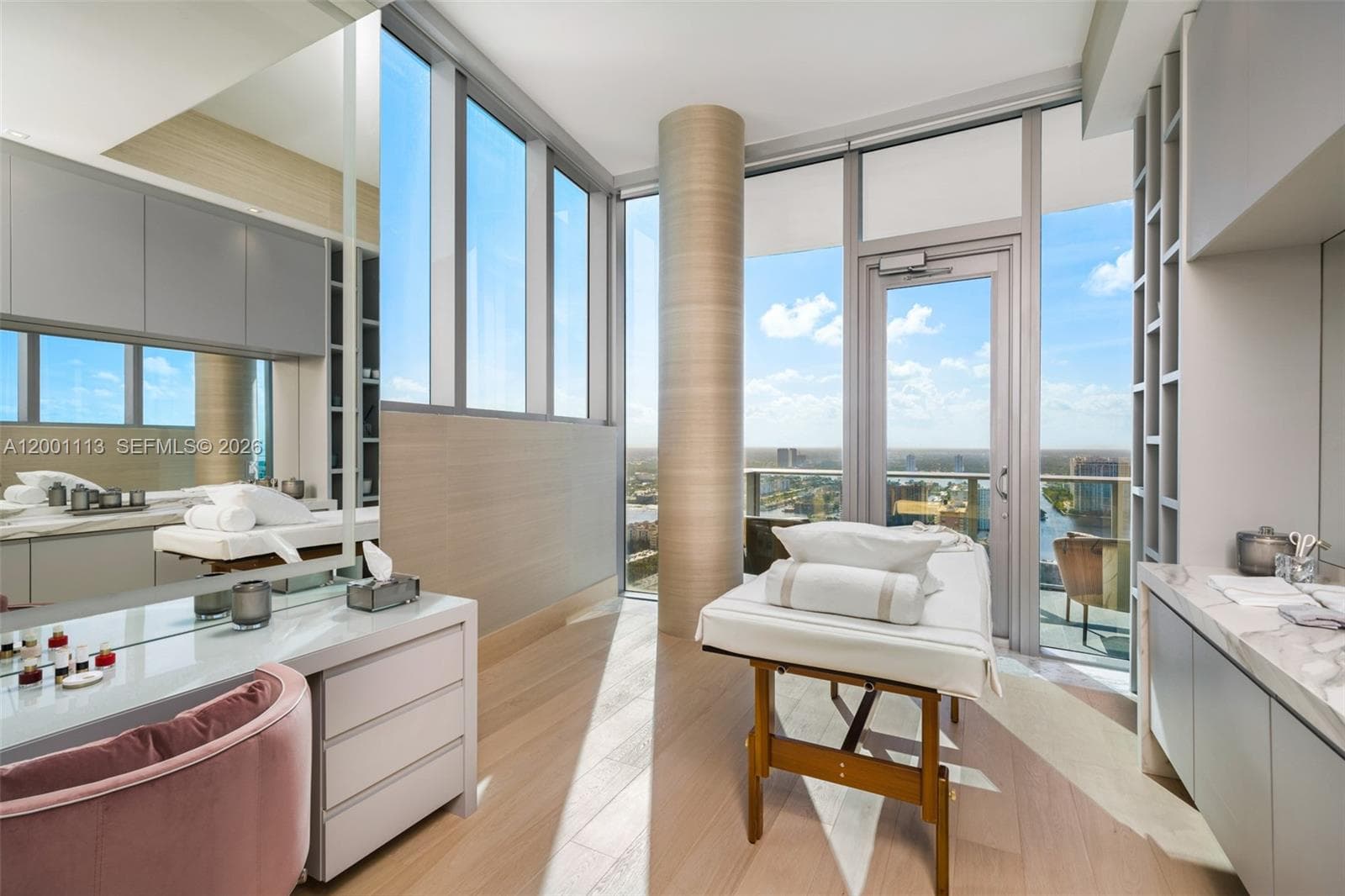 17475 Collins Ave, Sunny Isles Beach FL 33160 — 39