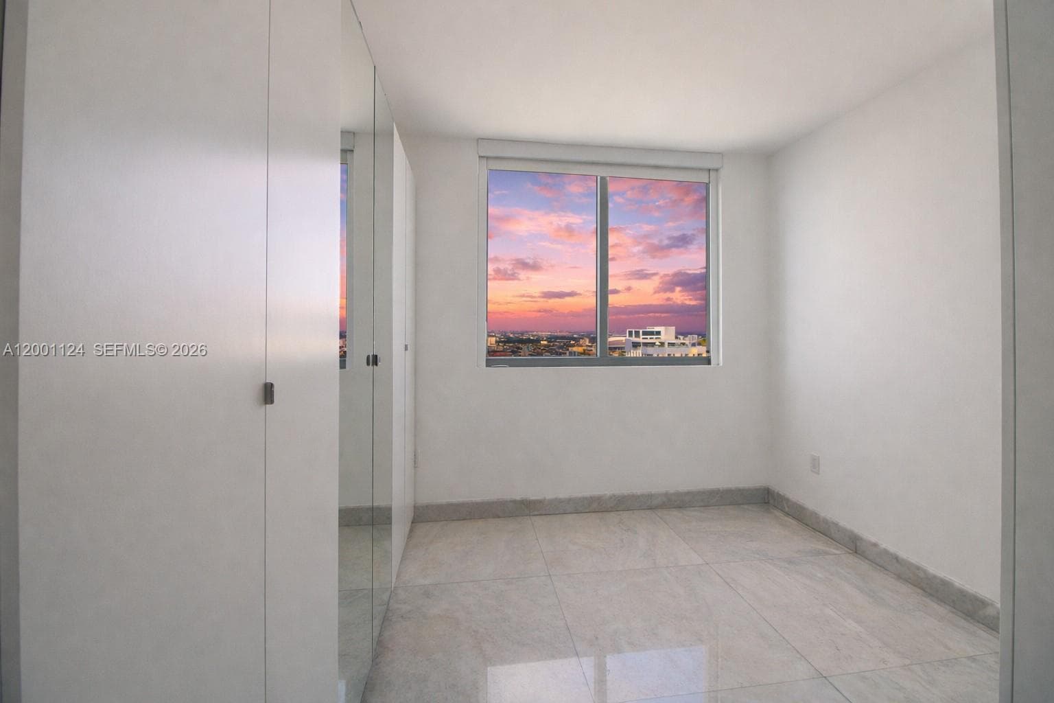 92 SW 3rd St # 4310, Miami FL 33130 — 12