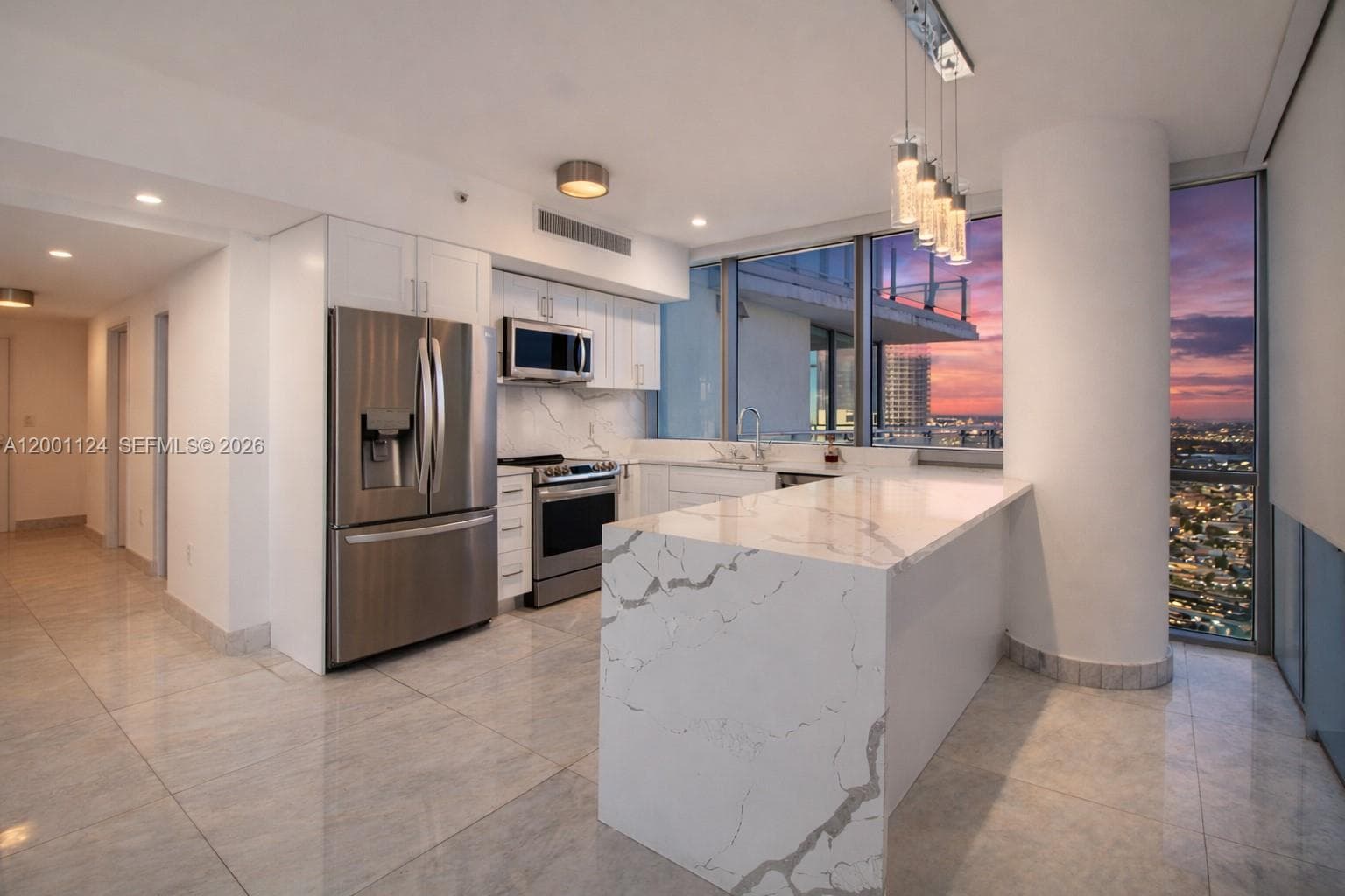 92 SW 3rd St # 4310, Miami FL 33130 — 1