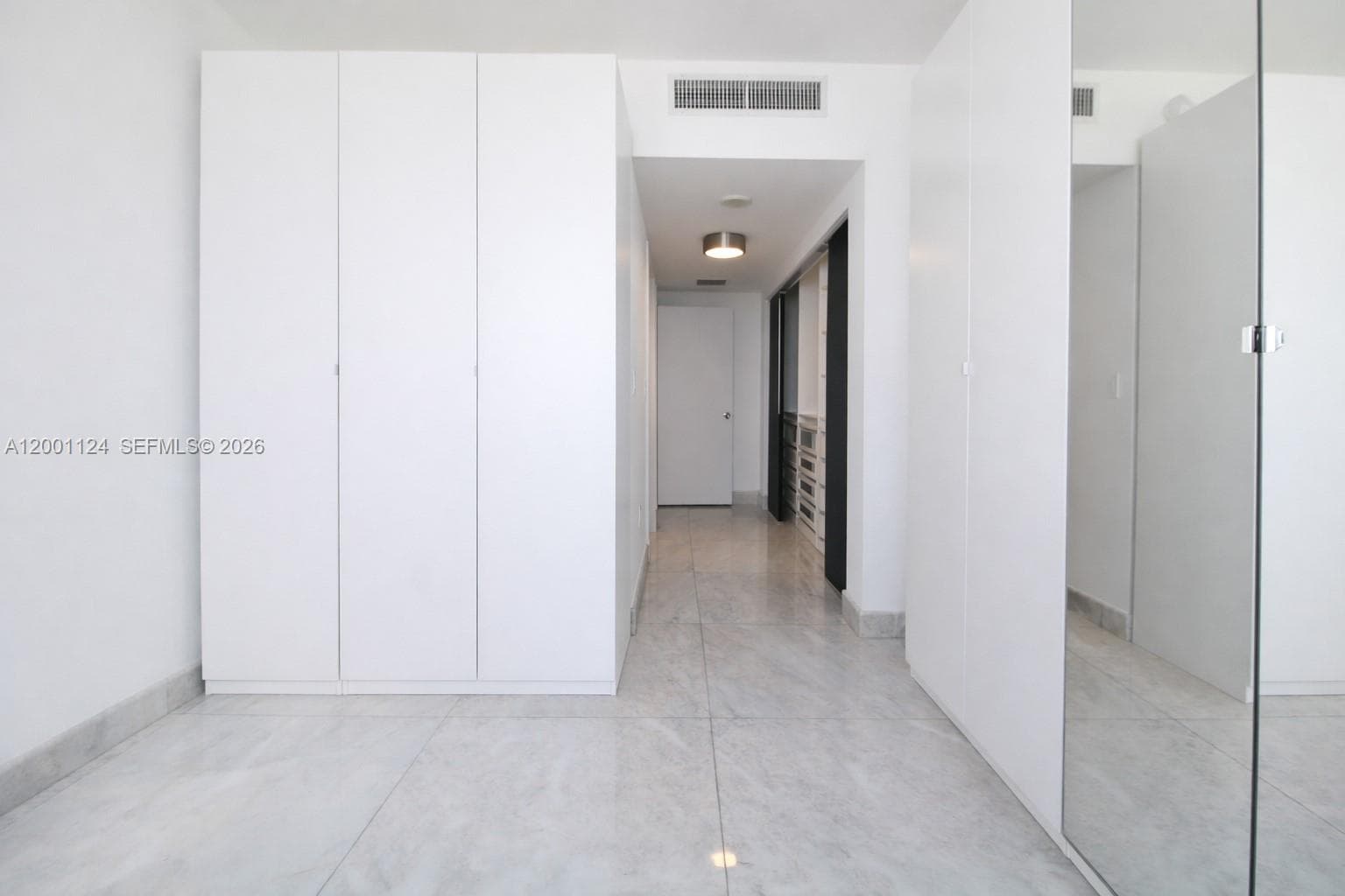 92 SW 3rd St # 4310, Miami FL 33130 — 11