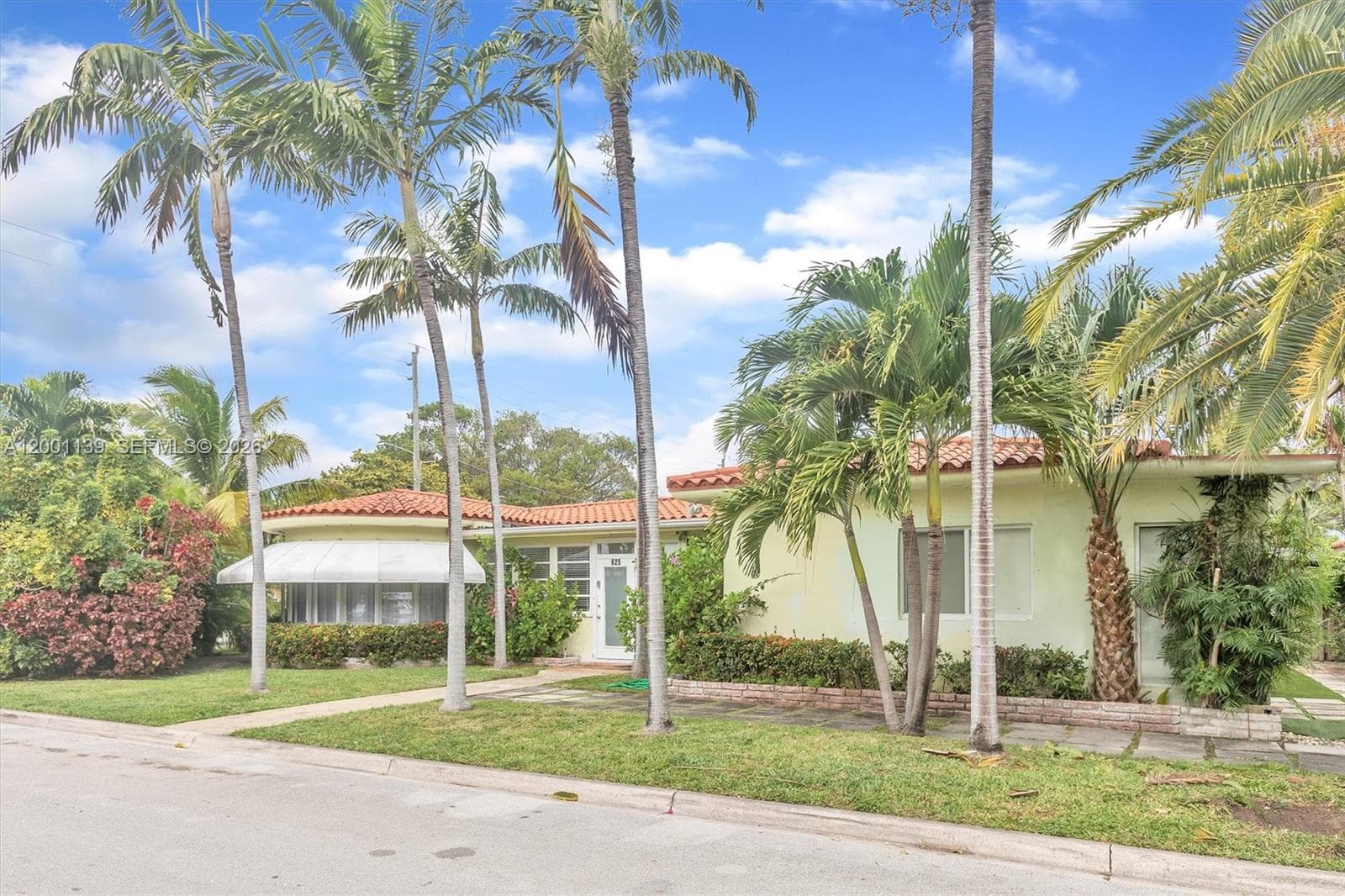 625 93rd St, Surfside FL 33154 — 3