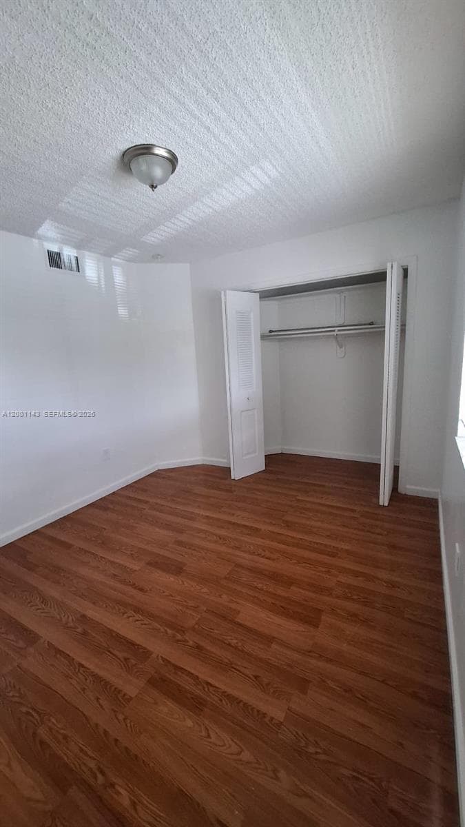 6950 Miami Gardens Dr # 201, Hialeah FL 33015 — 9