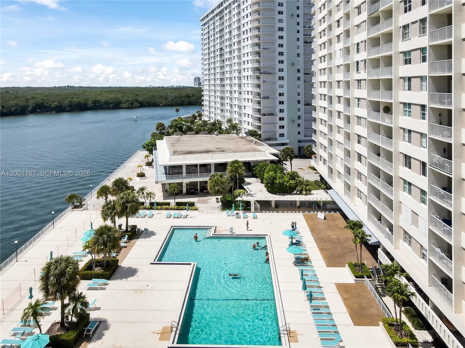 300 Bayview Dr # 315, Sunny Isles Beach FL 33160 — 42