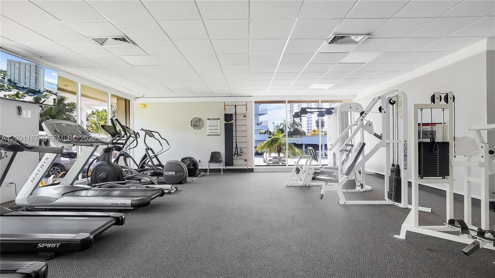 300 Bayview Dr # 315, Sunny Isles Beach FL 33160 — 36