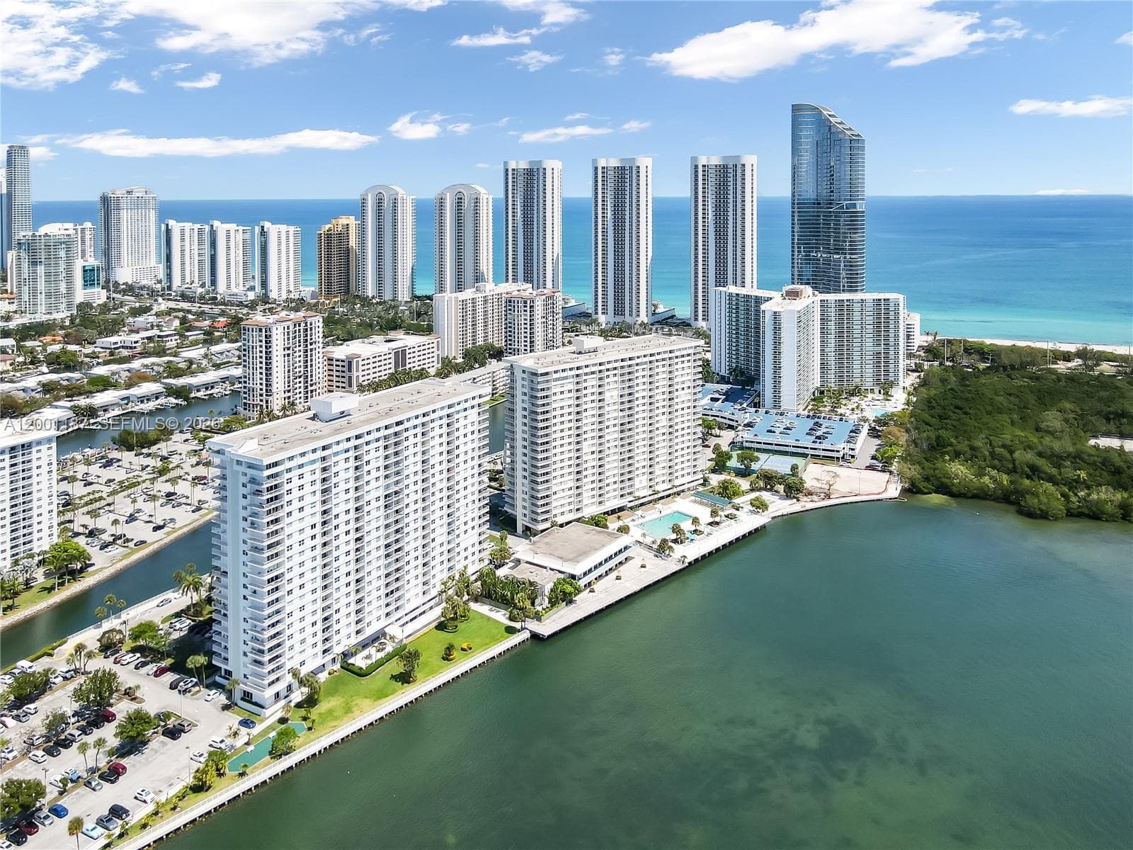 300 Bayview Dr # 315, Sunny Isles Beach FL 33160 — 1