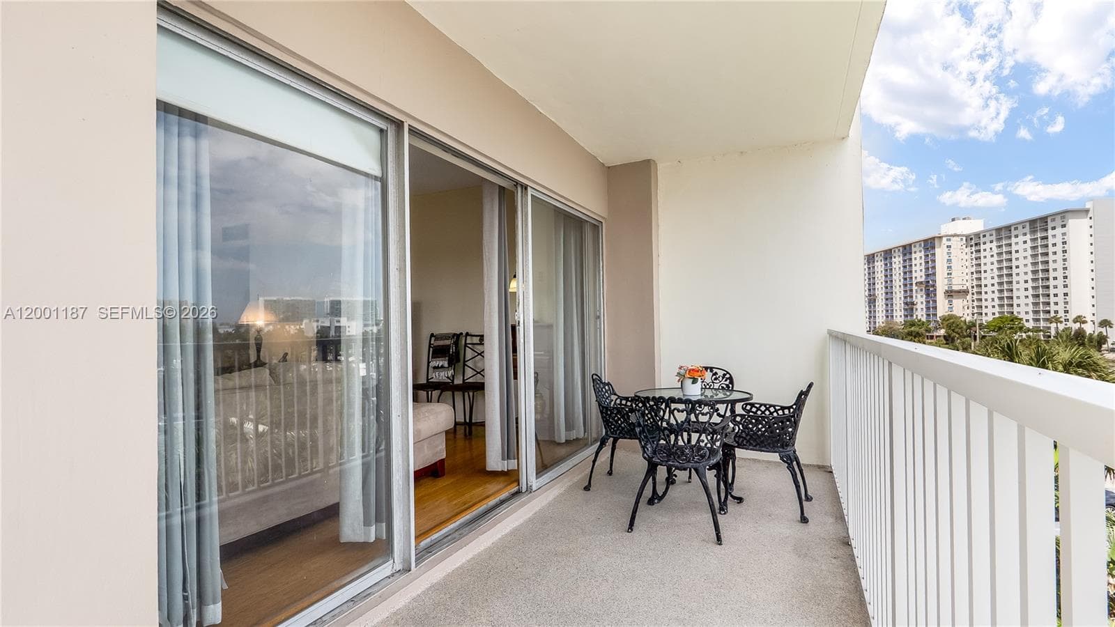 300 Bayview Dr # 315, Sunny Isles Beach FL 33160 — 28
