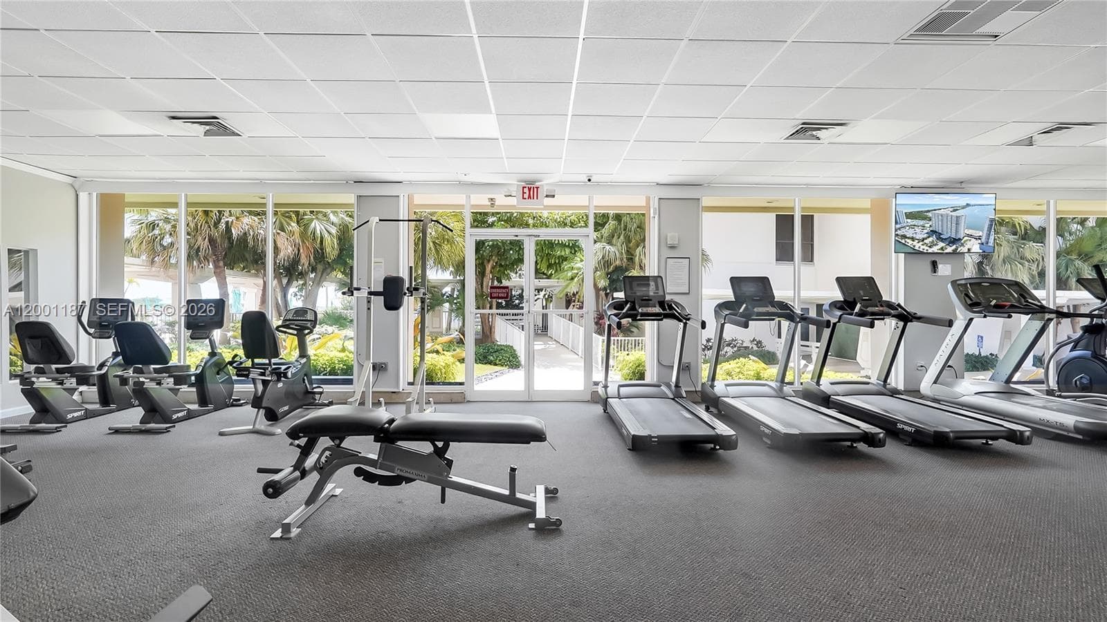 300 Bayview Dr # 315, Sunny Isles Beach FL 33160 — 34