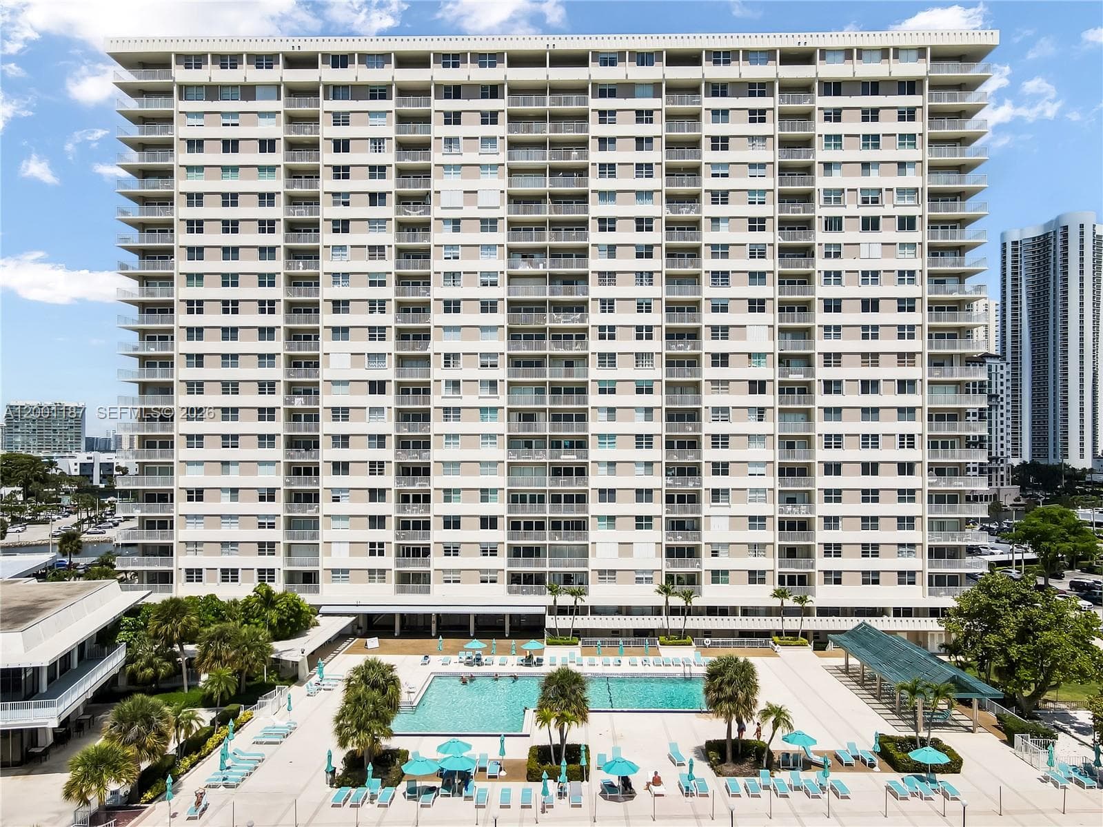 300 Bayview Dr # 315, Sunny Isles Beach FL 33160 — 44