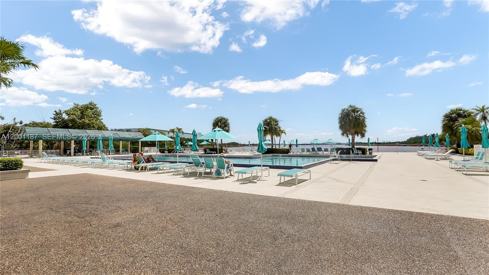 300 Bayview Dr # 315, Sunny Isles Beach FL 33160 — 40
