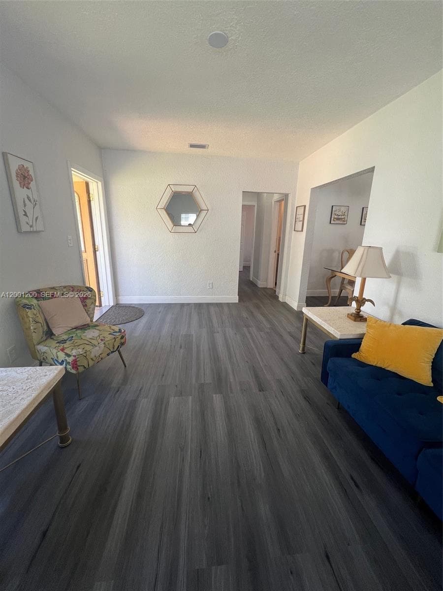 510 NW 47th Street, Miami FL 33127 — 7