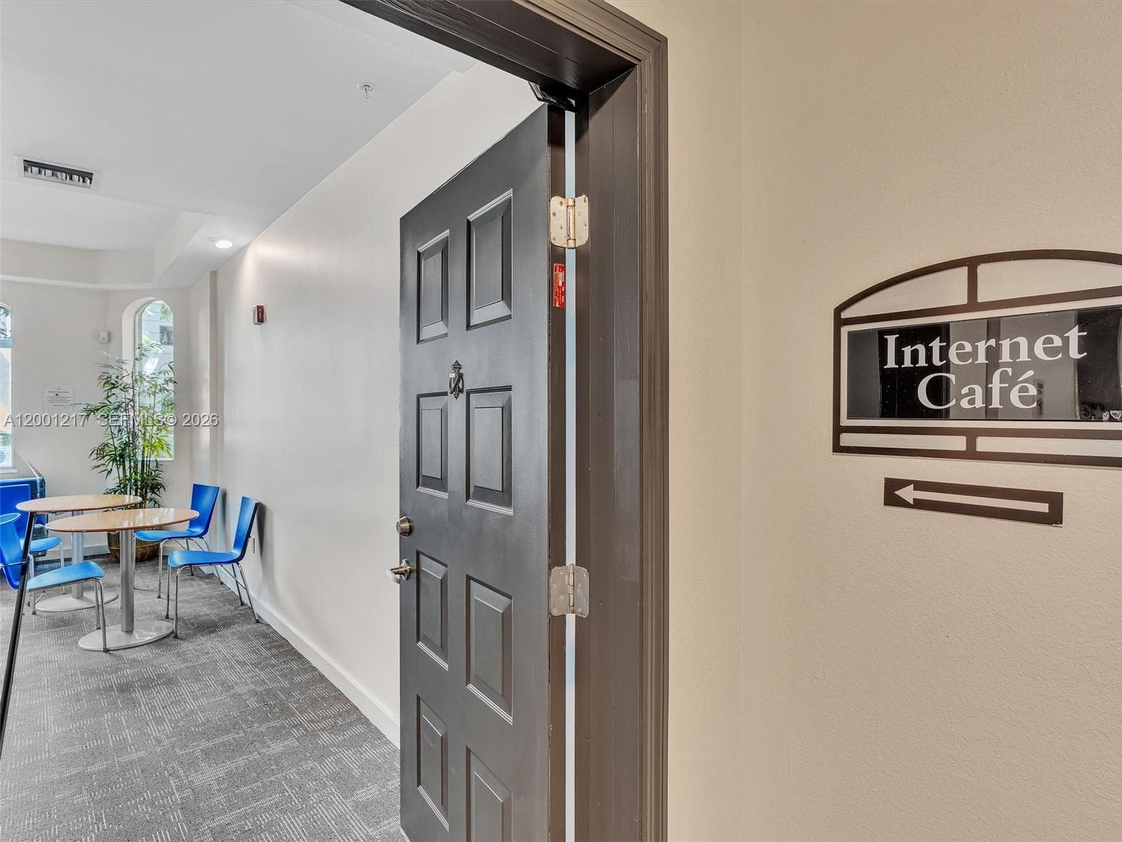 6001 SW 70th St # 313, South Miami FL 33143 — 54