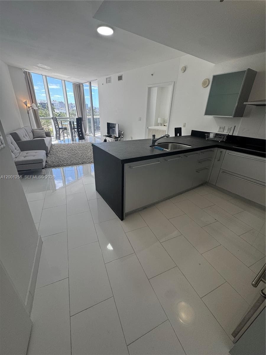 18201 Collins Ave # 608, Sunny Isles Beach FL 33160 — 1